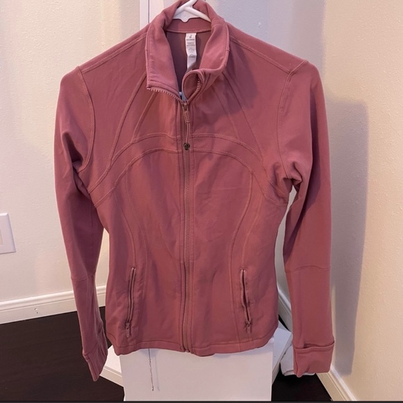 Lululemon Define Jacket in Quicksand - Picture 2 of 7